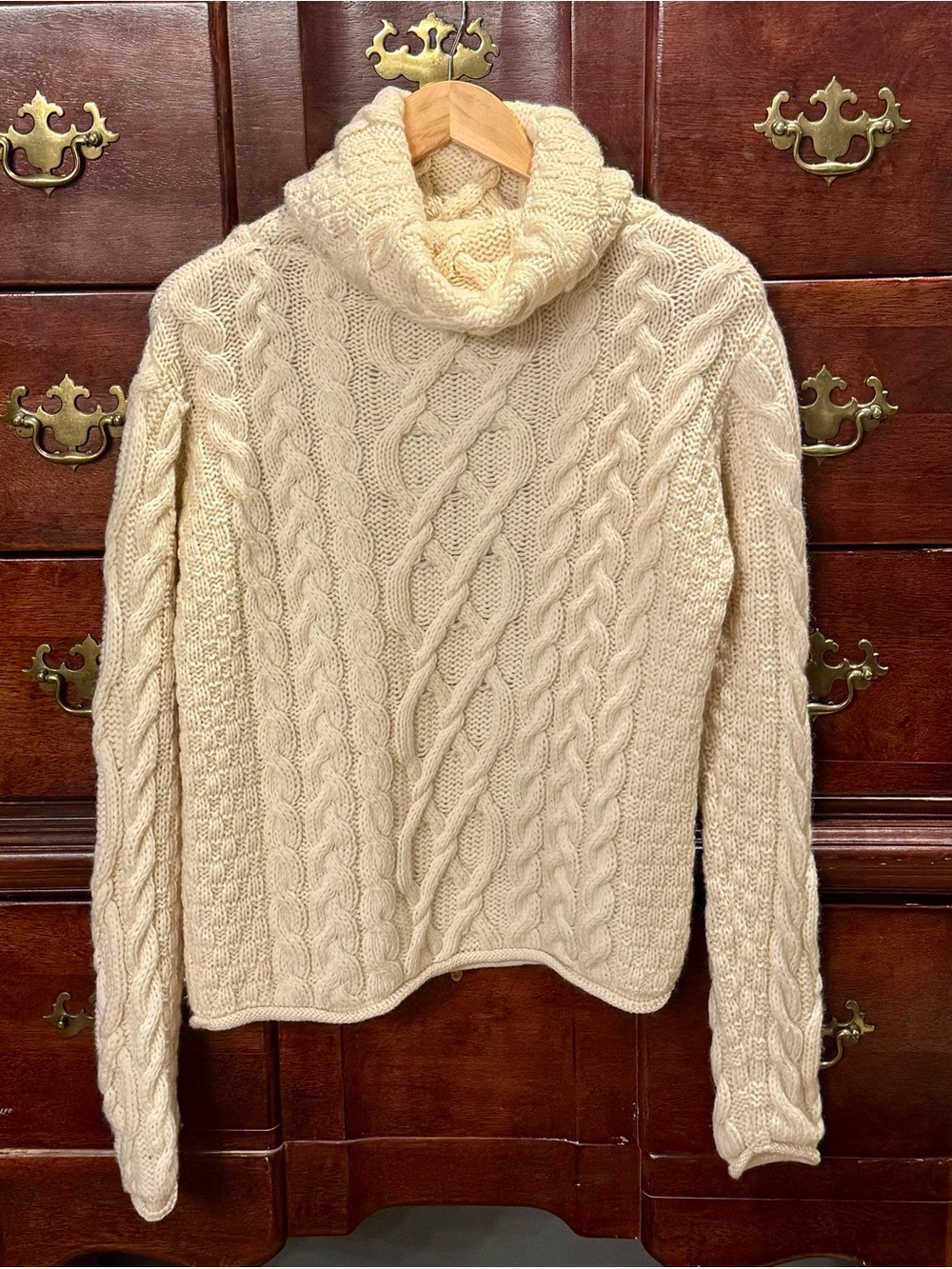 Cream 100% Merino Wool Inis Crafts Sweater, Made in Ireland, Authentic Irish